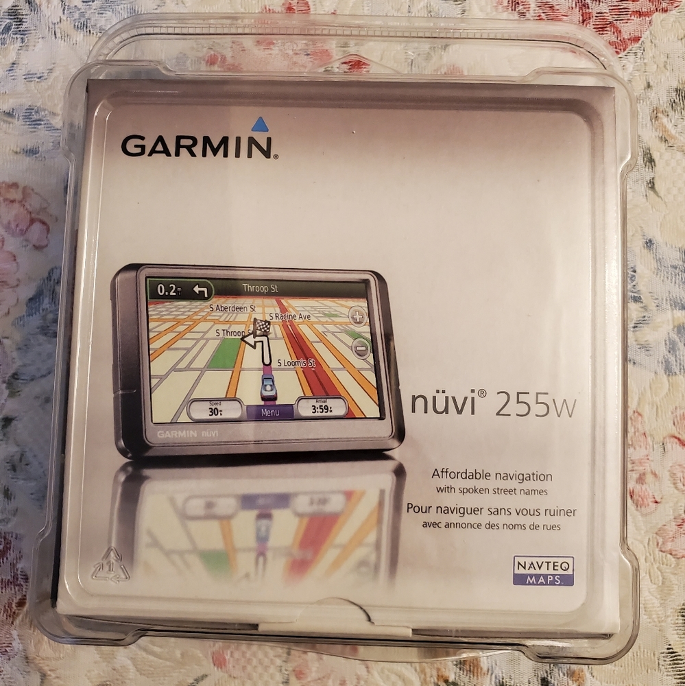 NIB Garmin Nuvi 255W